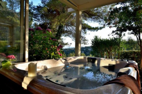 Hotels in Cantaron